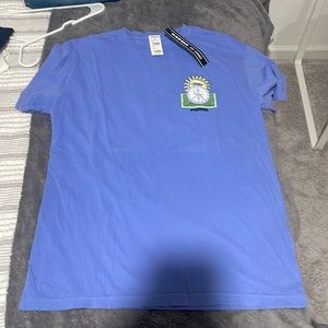 Blue T-shirt never worn